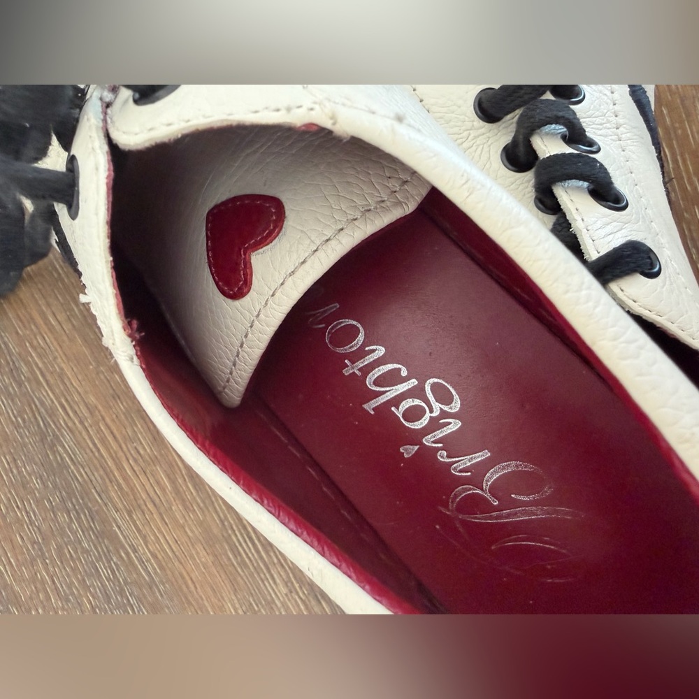 Brighton Love me white Leather Sneakers w Hearts in a 9 - Picture 14 of 15